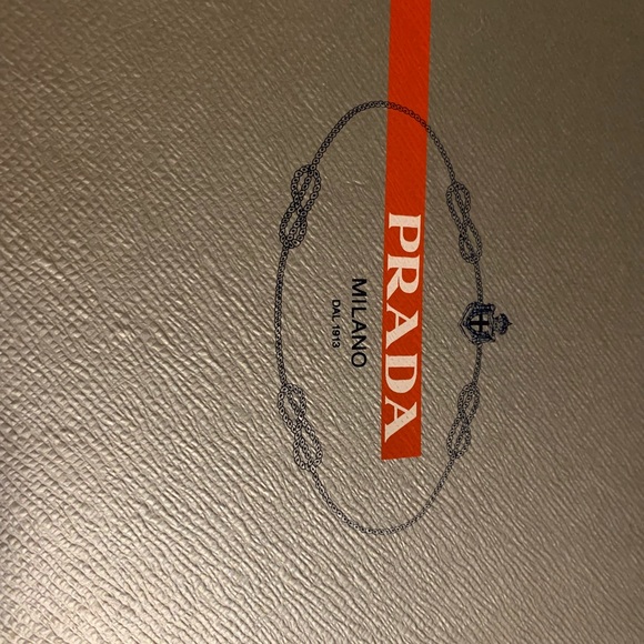 Prada women’s sneakers, size 37 1/2 - Picture 3 of 3